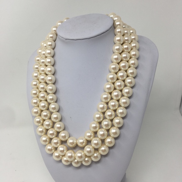 BNWT Gold Pearl Choker Pendant necklace